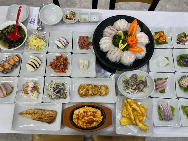 레인보우횟집 사진 2