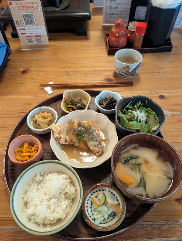 八百屋とごはん うらや西天満店 사진 4