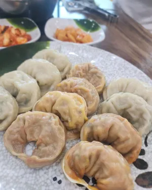 Yaho Mandu Shabu