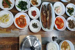 アラリ食堂