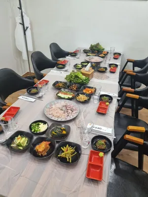 パクガネ食堂