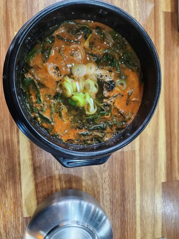 오공육 취나물국밥 사진 2
