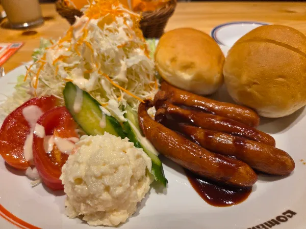 コメダ珈琲店 JR弁天町駅店 사진 3