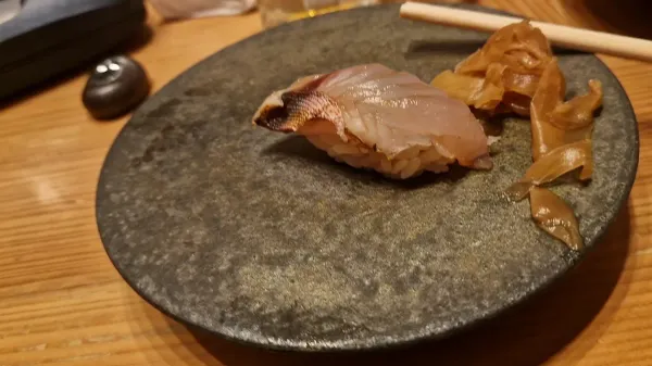 류큐 스시 쓰키지 아오스쿠리 삼대 마키시시타마치야 타이무라점 사진 3
