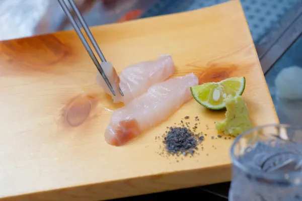 류큐 스시 쓰키지 아오스쿠리 삼대 마키시시타마치야 타이무라점 사진 4