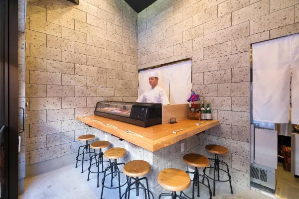 류큐 스시 쓰키지 아오스쿠리 삼대 마키시시타마치야 타이무라점 사진 5
