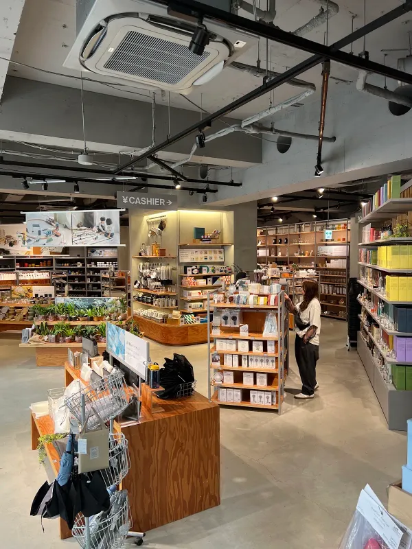 Standard Products 広島八丁堀店 사진 2