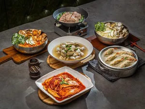 Jami Kalguksu Mandu Doan