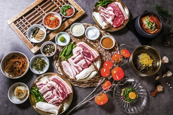 신논현고기집룸화연