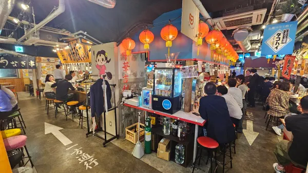 Sapporo tsunagu yokocho (izakaya valley-15 restaurant ), photo 2