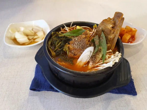 전주완산골해장국 강남대점 사진 2