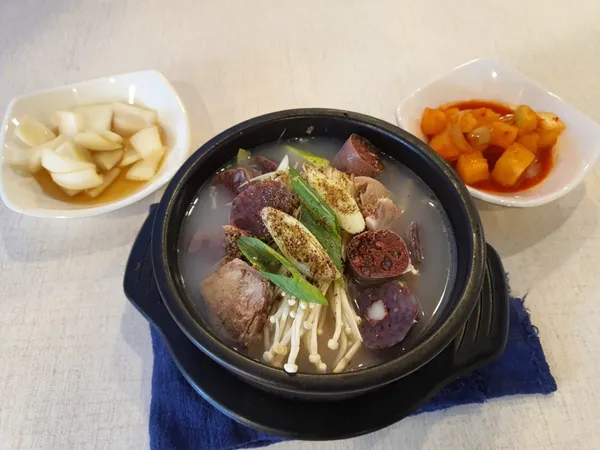 전주완산골해장국 강남대점 사진 3