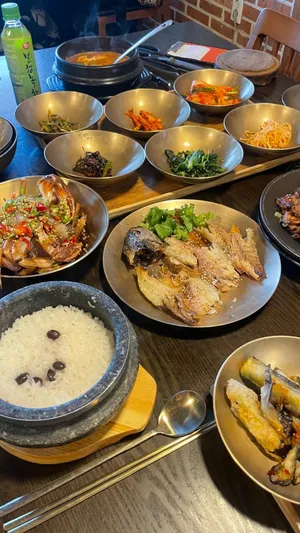 강민주의들밥 직영점