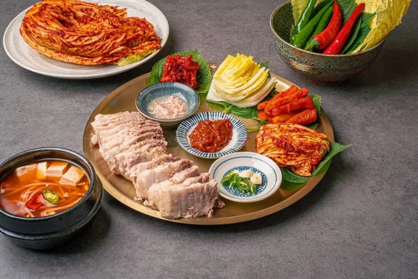 낙원의소바 보쌈칼국수 충무로역본점