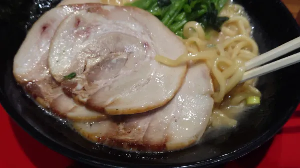 横浜家系ラーメン 角蔵家 사진 2