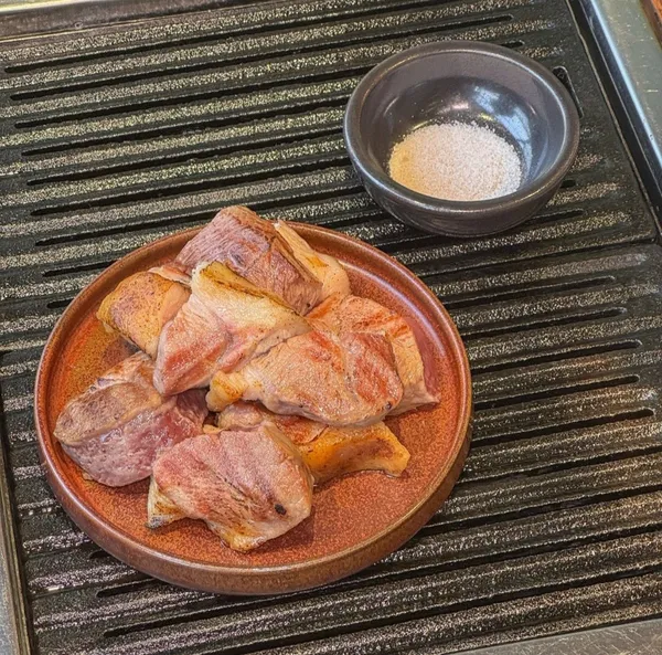 엄용백 돼지구이 광화문점 사진 3