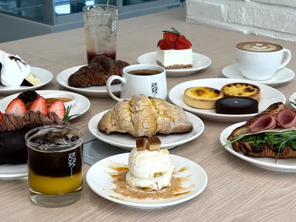 보사노바커피로스터스 성수점 사진 2