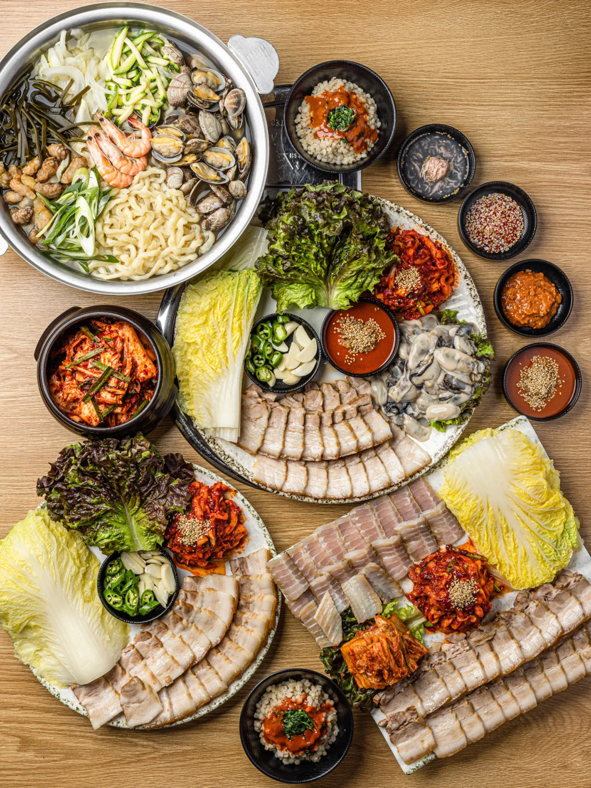 원조 죽림홍두깨 칼국수보쌈 청주본점