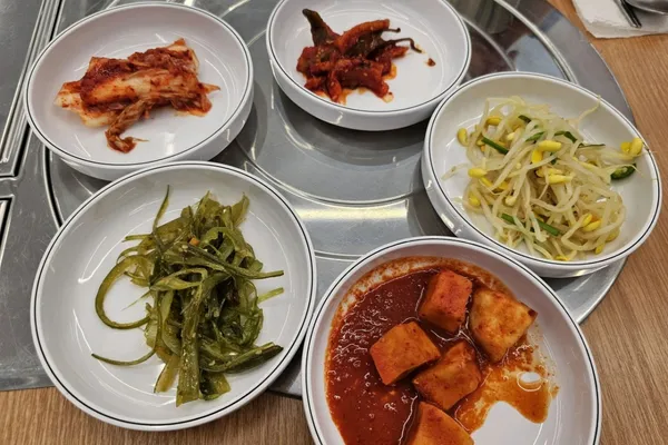 김영균한우식육식당