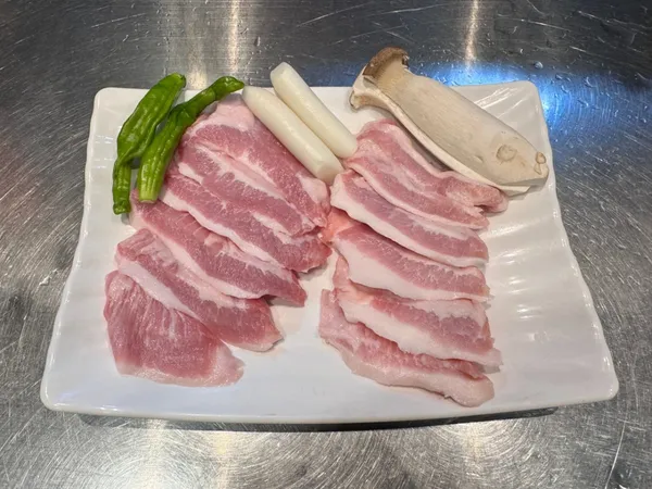 ヨンドゥンポ 精肉食堂の写真3