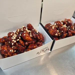 Cheonbuk Yangnyeom Tongdak