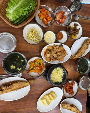 Noksaek Sikdang