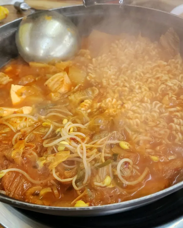 메이플통돼지김치찌개 사진 2