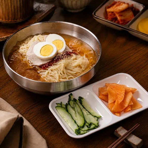 영동밀면&돼지국밥 부산역사 사진 2
