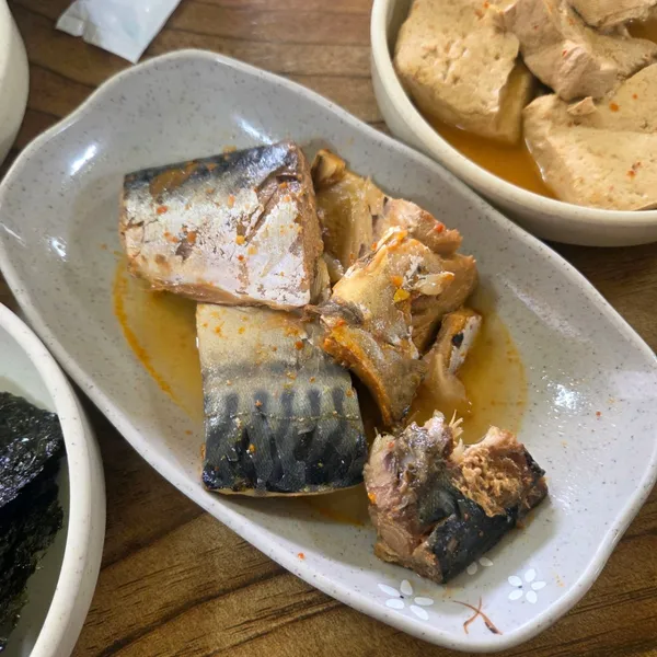 Sintoburi Doenjang Baechu-guk