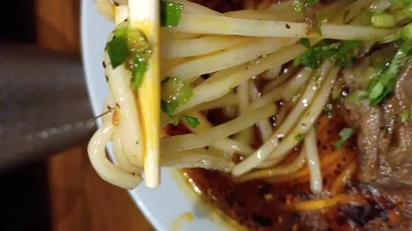 老四川紅燒牛肉麺 사진 2