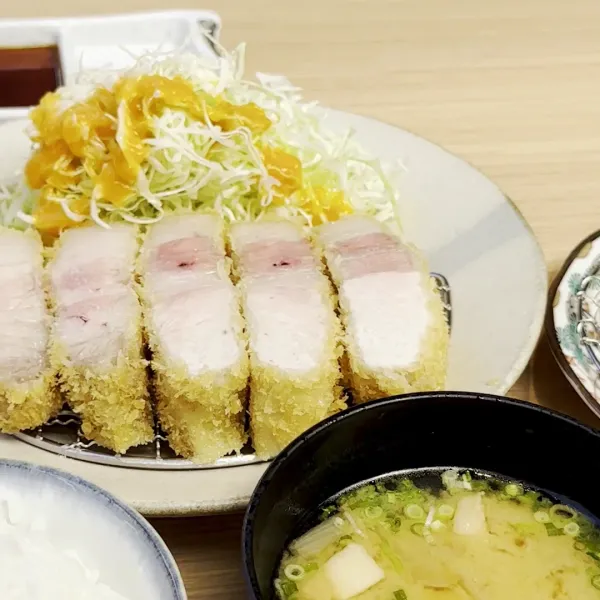 とんかつなぎかつ 大阪アメリカ村 사진 2