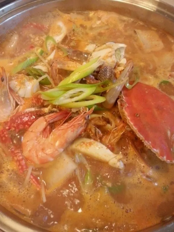 홍대 골목길 전앤포차 사진 2