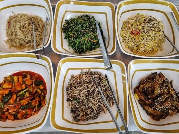 찬뜰한식뷔페 사진 2