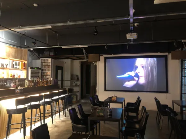 레니 LP MUSIC BAR 사진 4