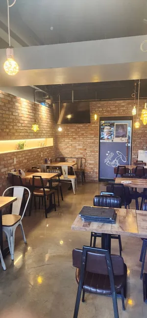 꼬지와 친구들 맥주 엄궁점