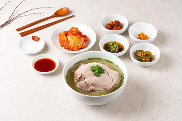 진돼지곰탕 사상직영점 사진 3