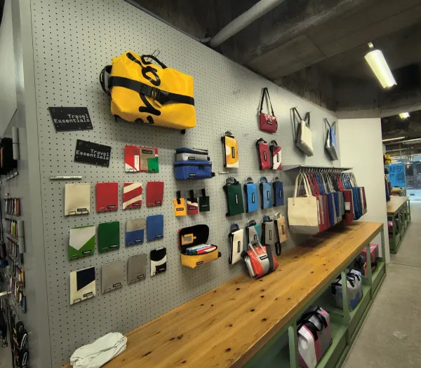FREITAG Store Osaka 사진 4