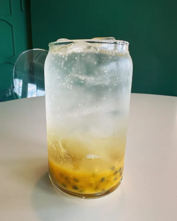 간판없는커피집 사진 5