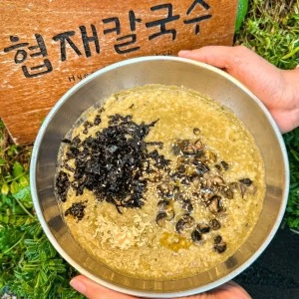 ヒョプチェカルグクスの写真4