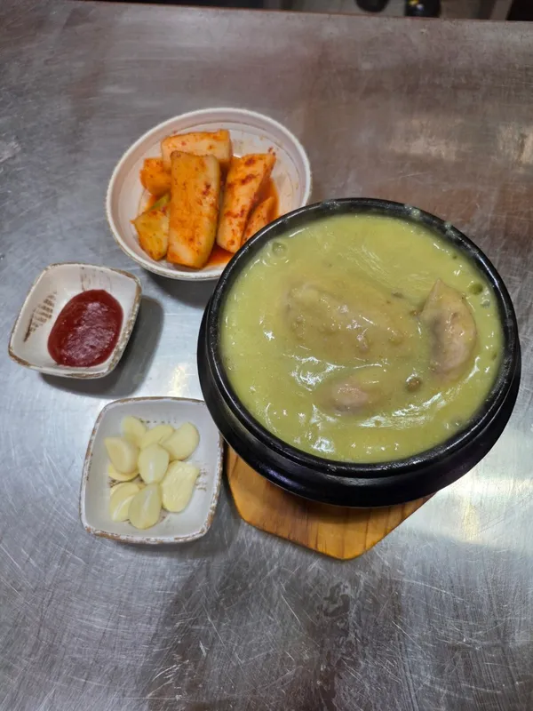 경복궁삼계탕 삼산점 사진 2