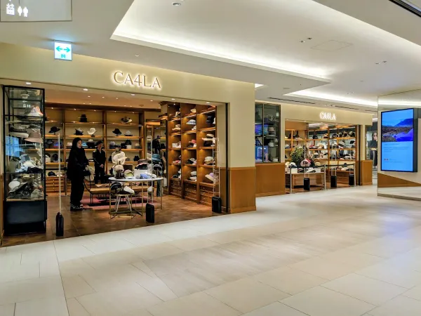 CA4LA GINZA SIX