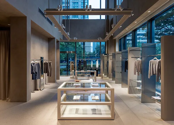 UNITED ARROWS MARUNOUCHI 사진 4