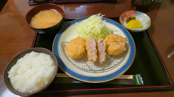 Katsuyoshi, photo 3