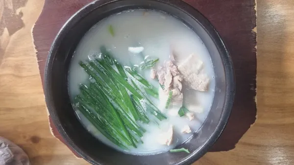 이가네돼지국밥 사진 4