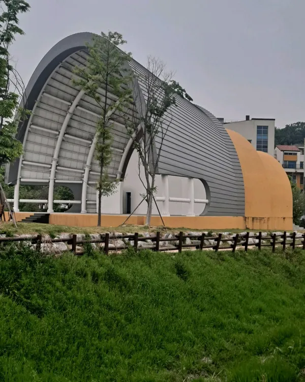 이천도자예술마을관광안내소 사진 2