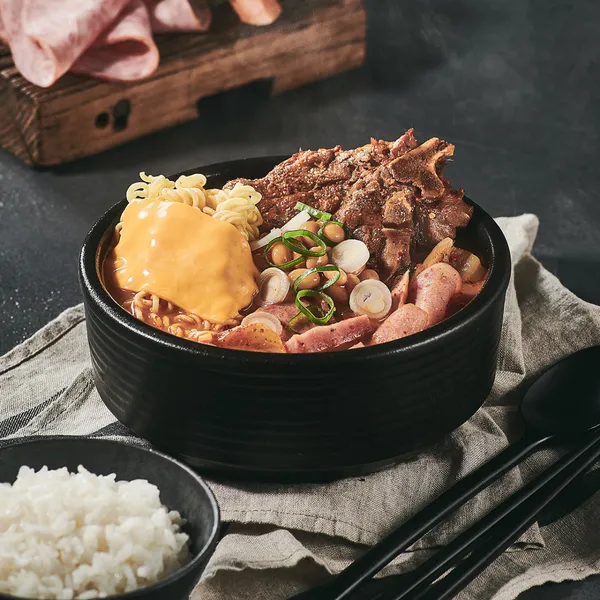 남다른감자탕 학동사거리점 사진 5