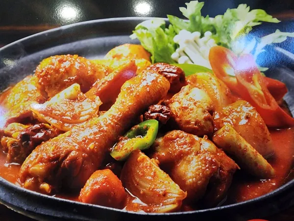본스치킨 강남구청역점 사진 2