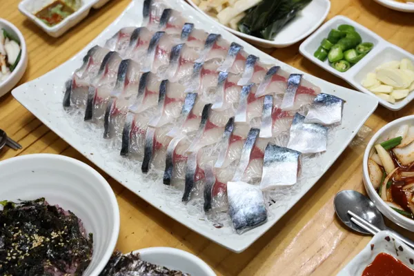 자리돔횟집 사진 3