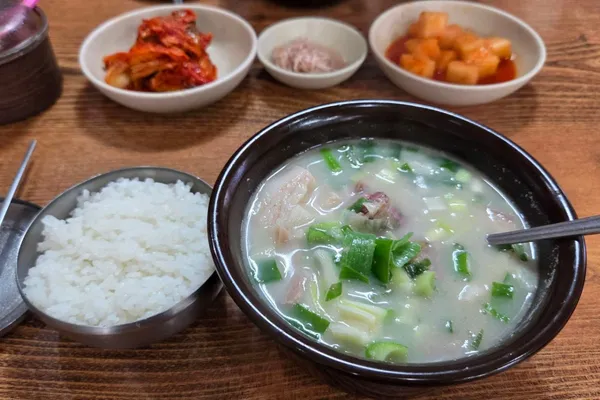 중앙식당 사진 5