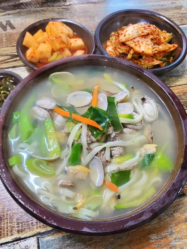 시골집 칼국수 사진 2